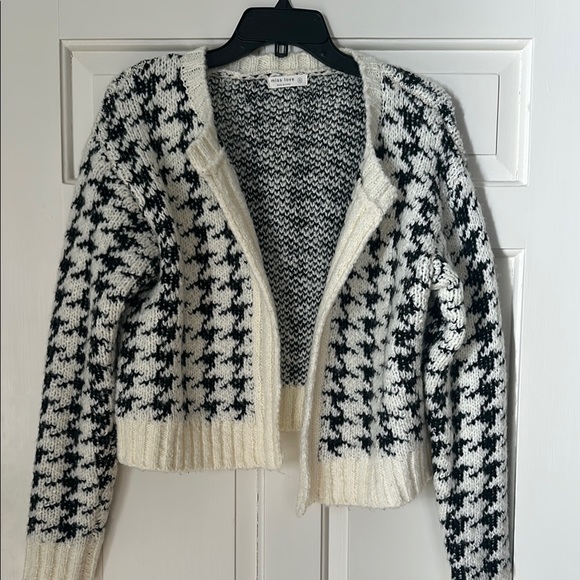 Black and White Houndstooth Cardigan Sweater NWOT - Picture 1 of 2